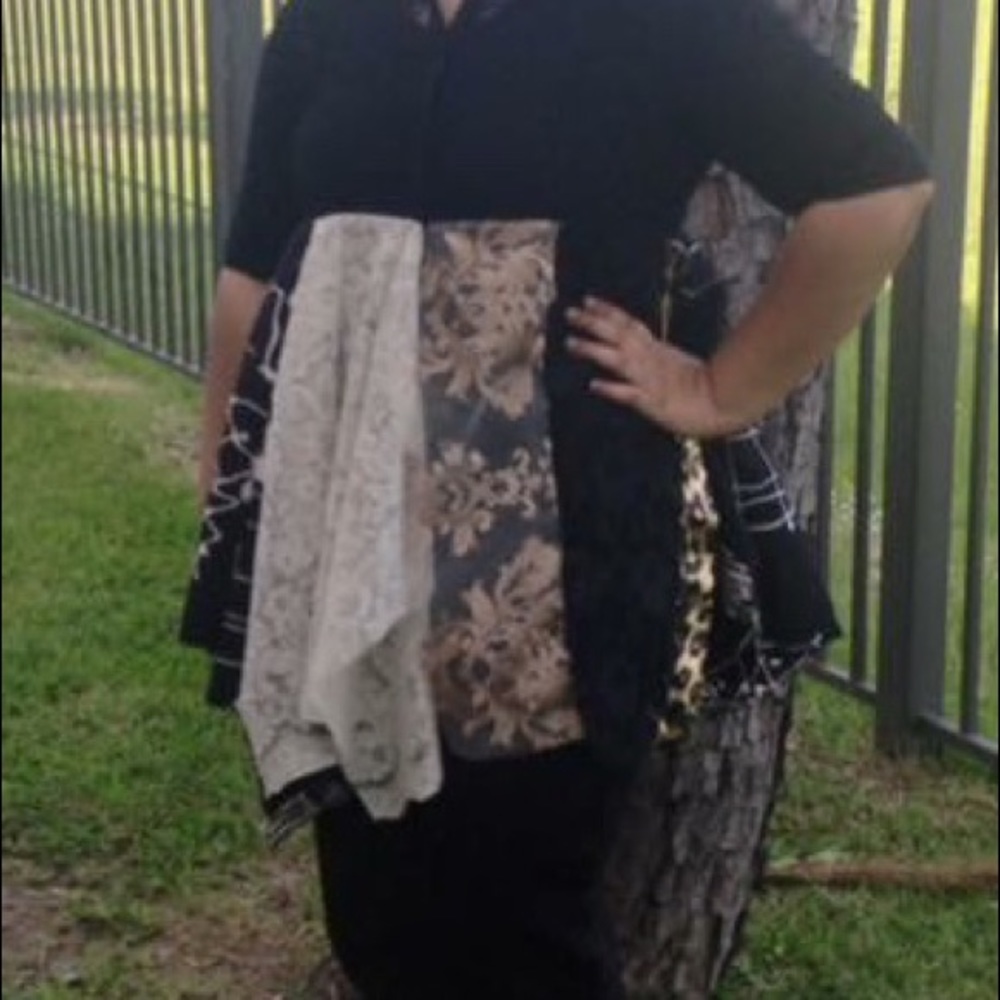 Dress - Picture 5 of 5